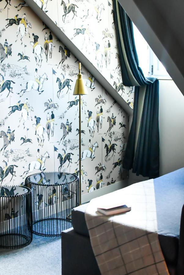 Deluxe Family Suite