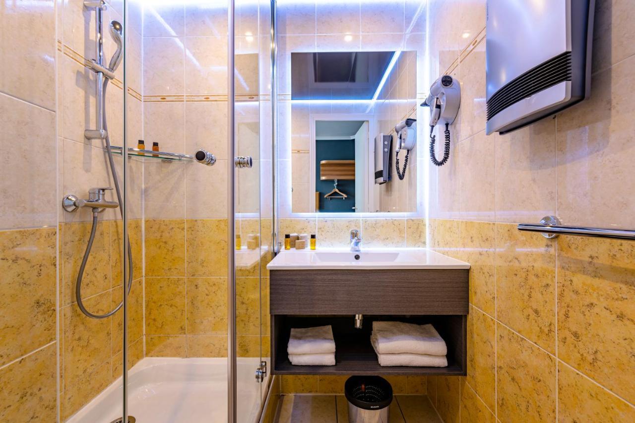 Comfort Double or Twin Room Access to swimming pool or fitness