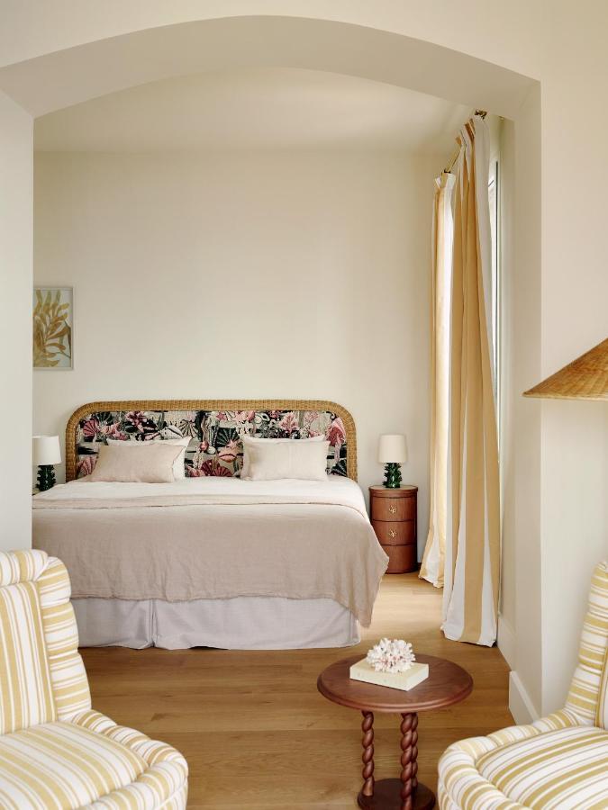 Junior Suite with Balcony and Full Sea View,1525573438:JPEG