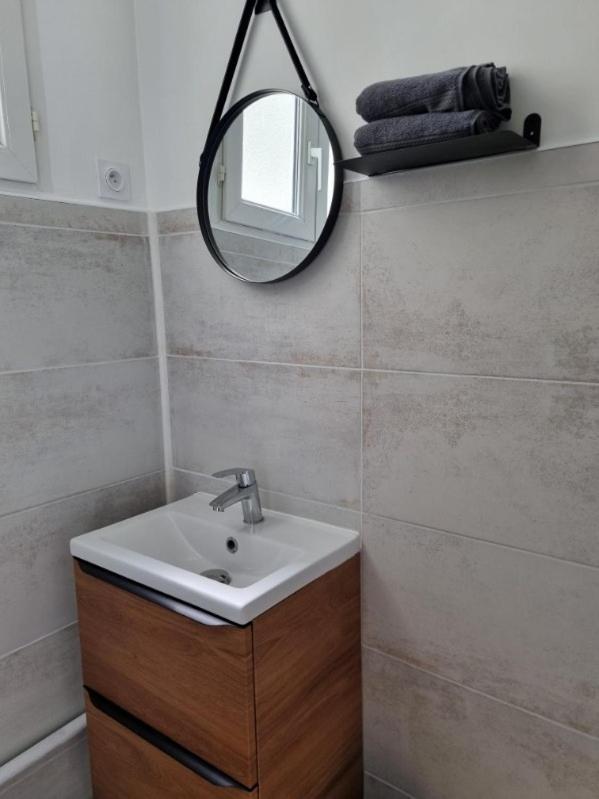 One-Bedroom Apartment,1415312565:JPEG