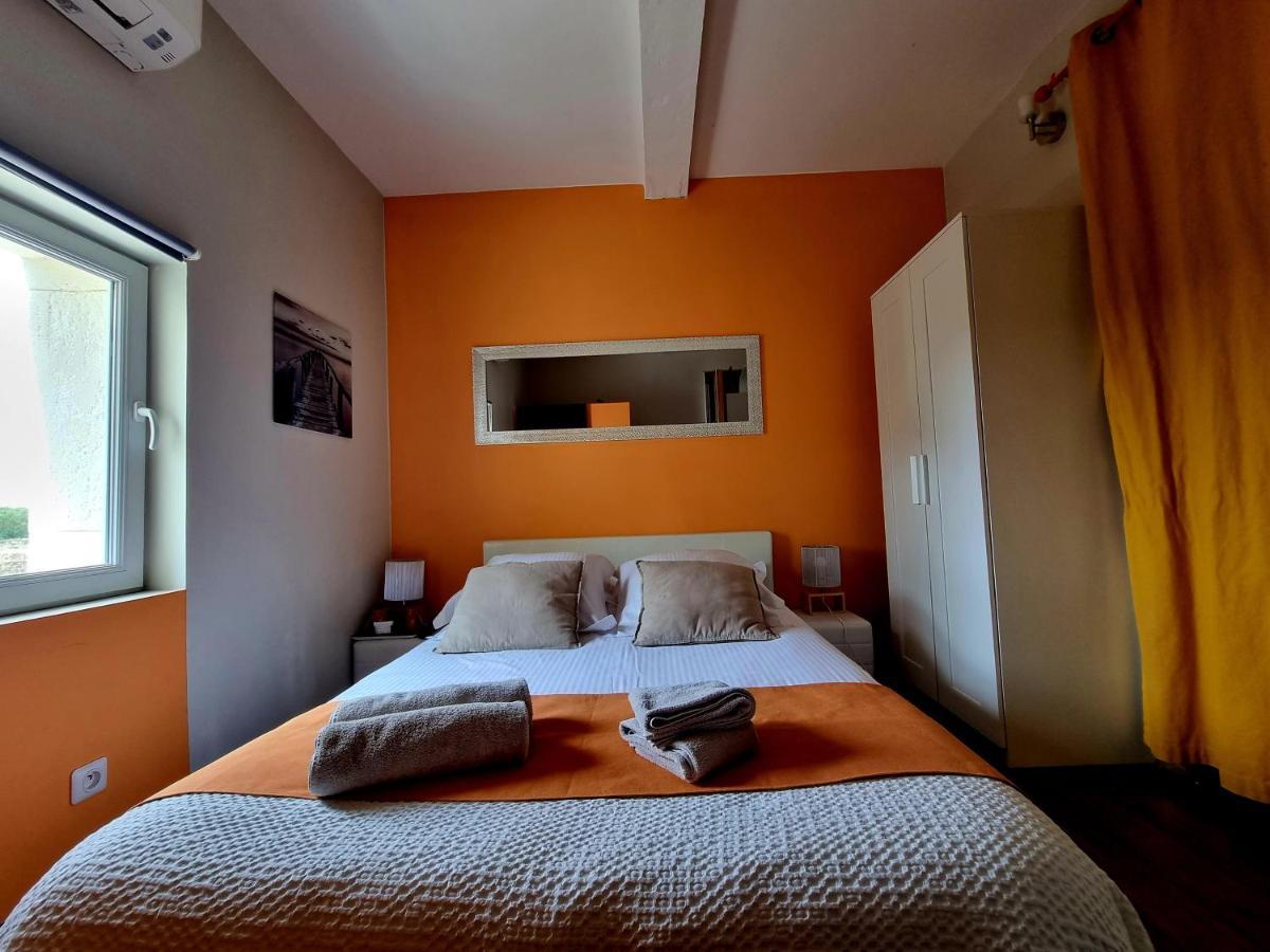 Small Double Room,1416723561:JPEG
