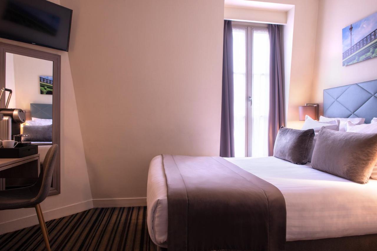 Small Double Room Balcony