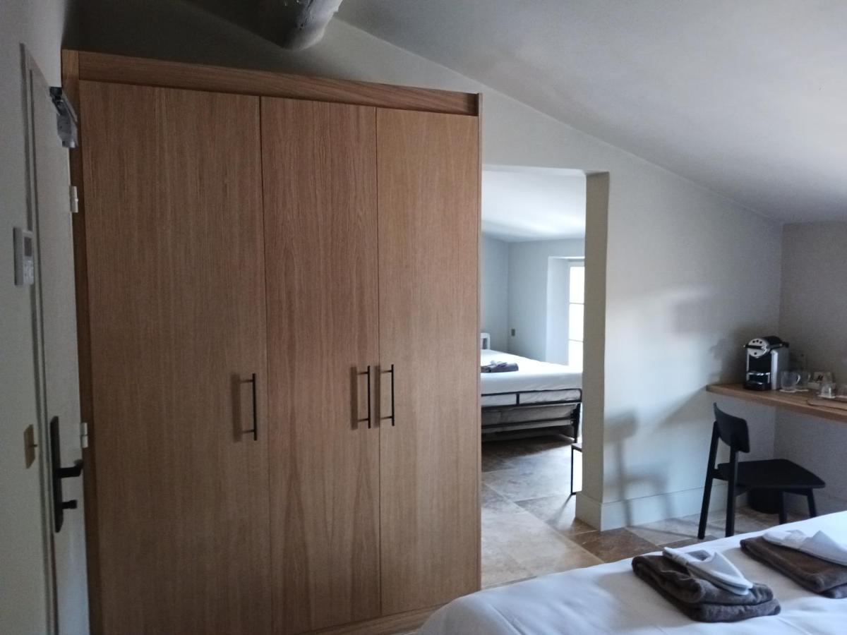 Deluxe Triple Room,1417275846:JPEG
