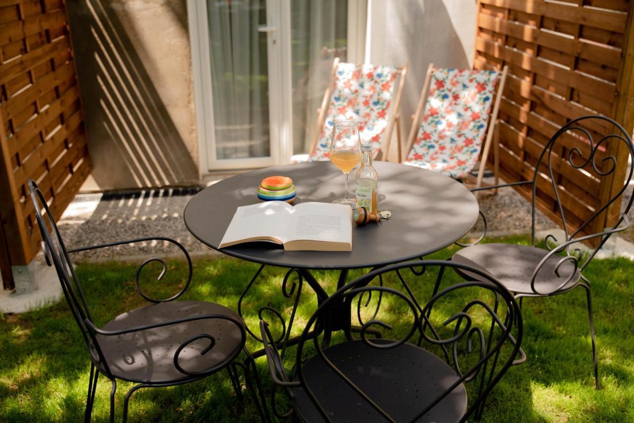 Junior Suite with Garden View or Street View