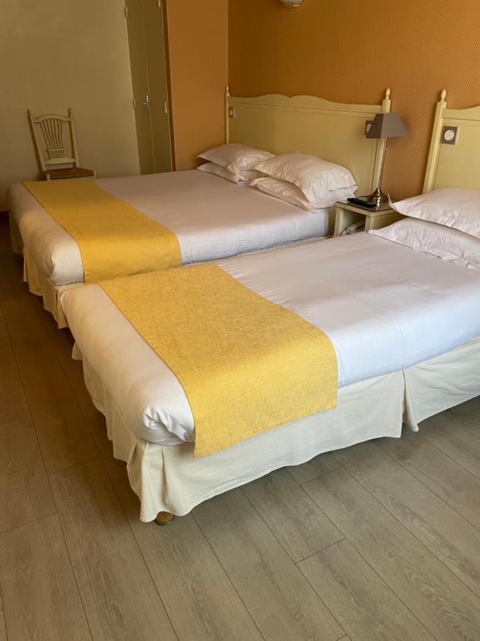 Triple Room (3 Adults or 2 Adults + 1 Child)