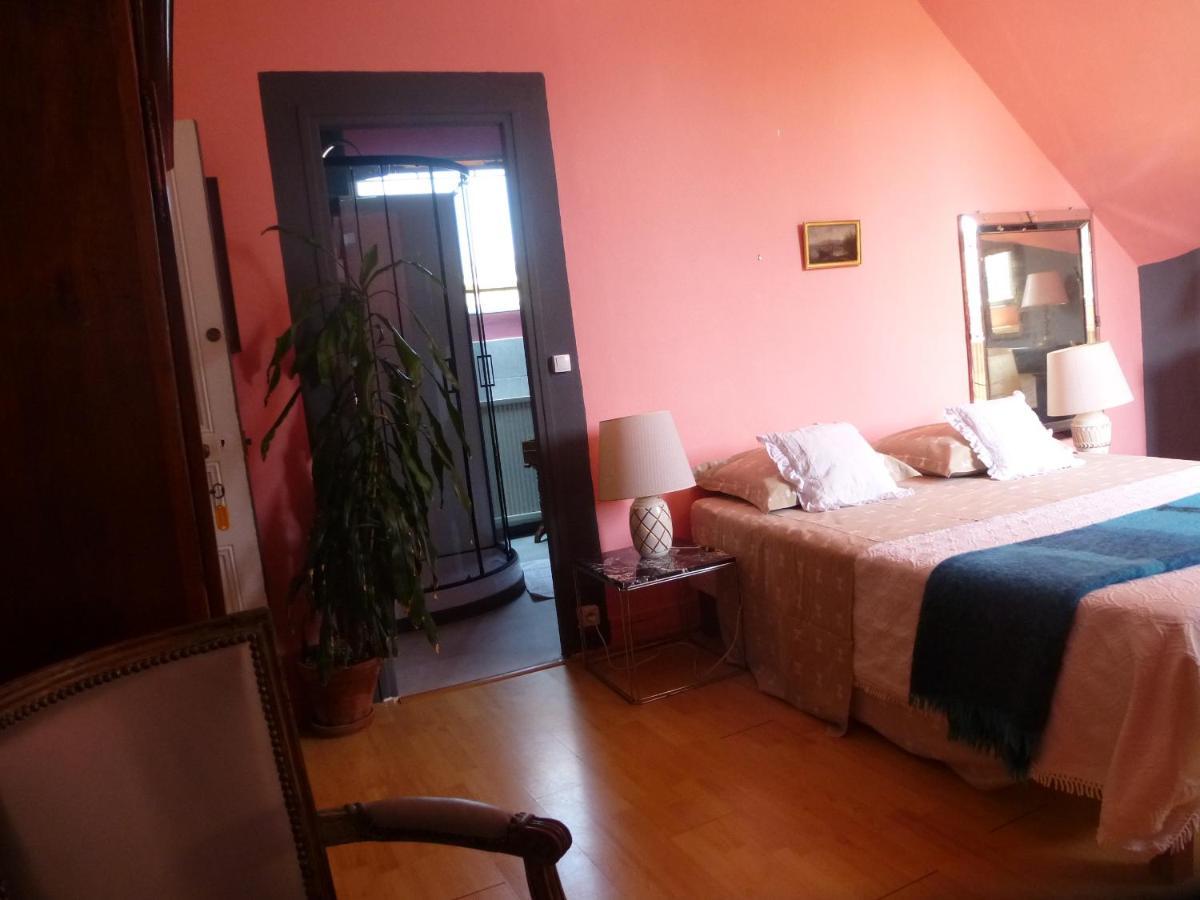 Double Room Private Bathroom