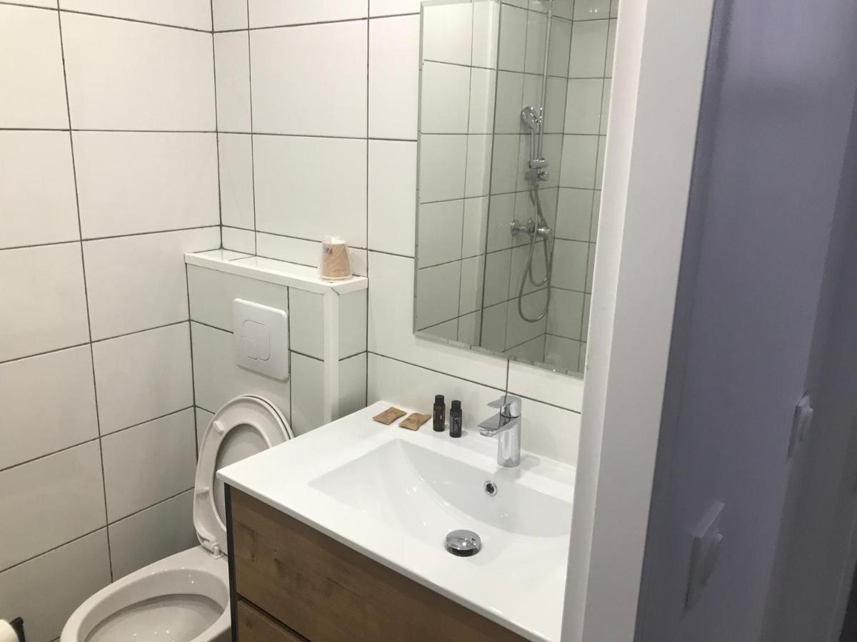 Double Room,1557221980:JPEG