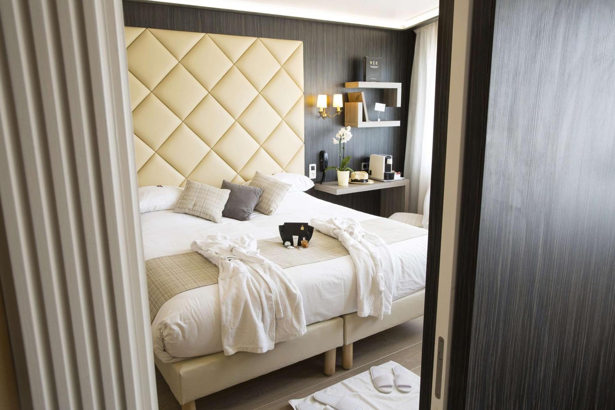 Junior Suite,1273699261:JPEG