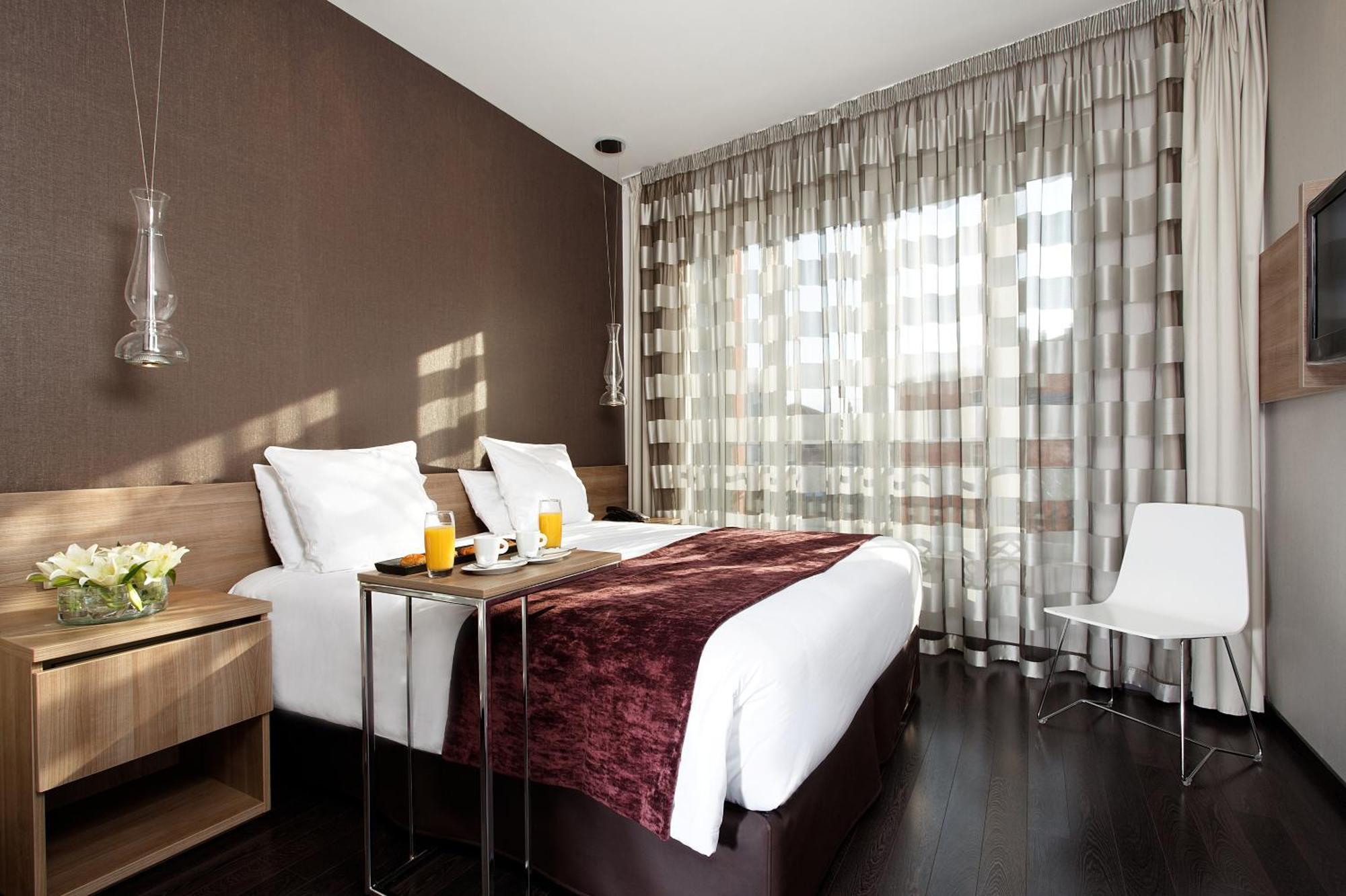 Standard Double Room,1432351849:JPEG