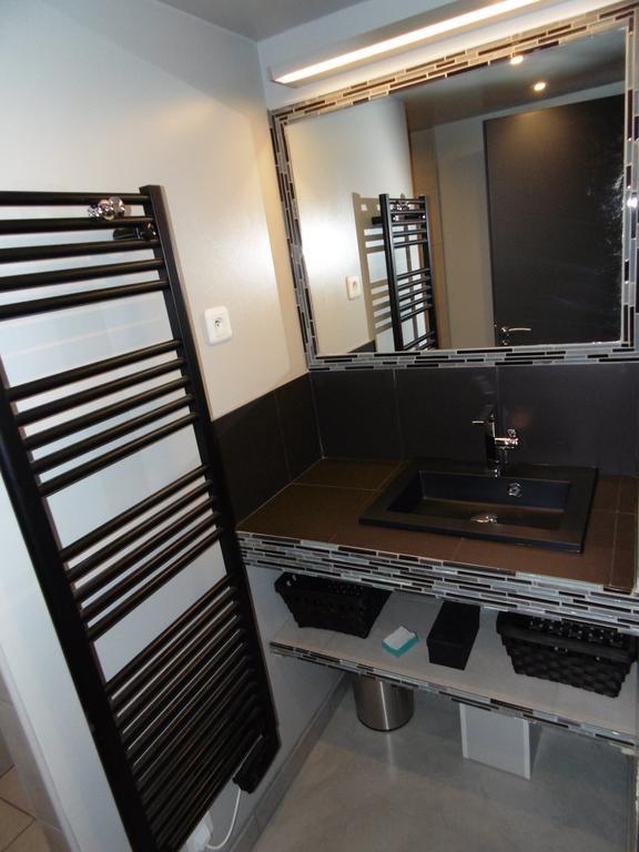 Chambre Double - Vue sur Piscine