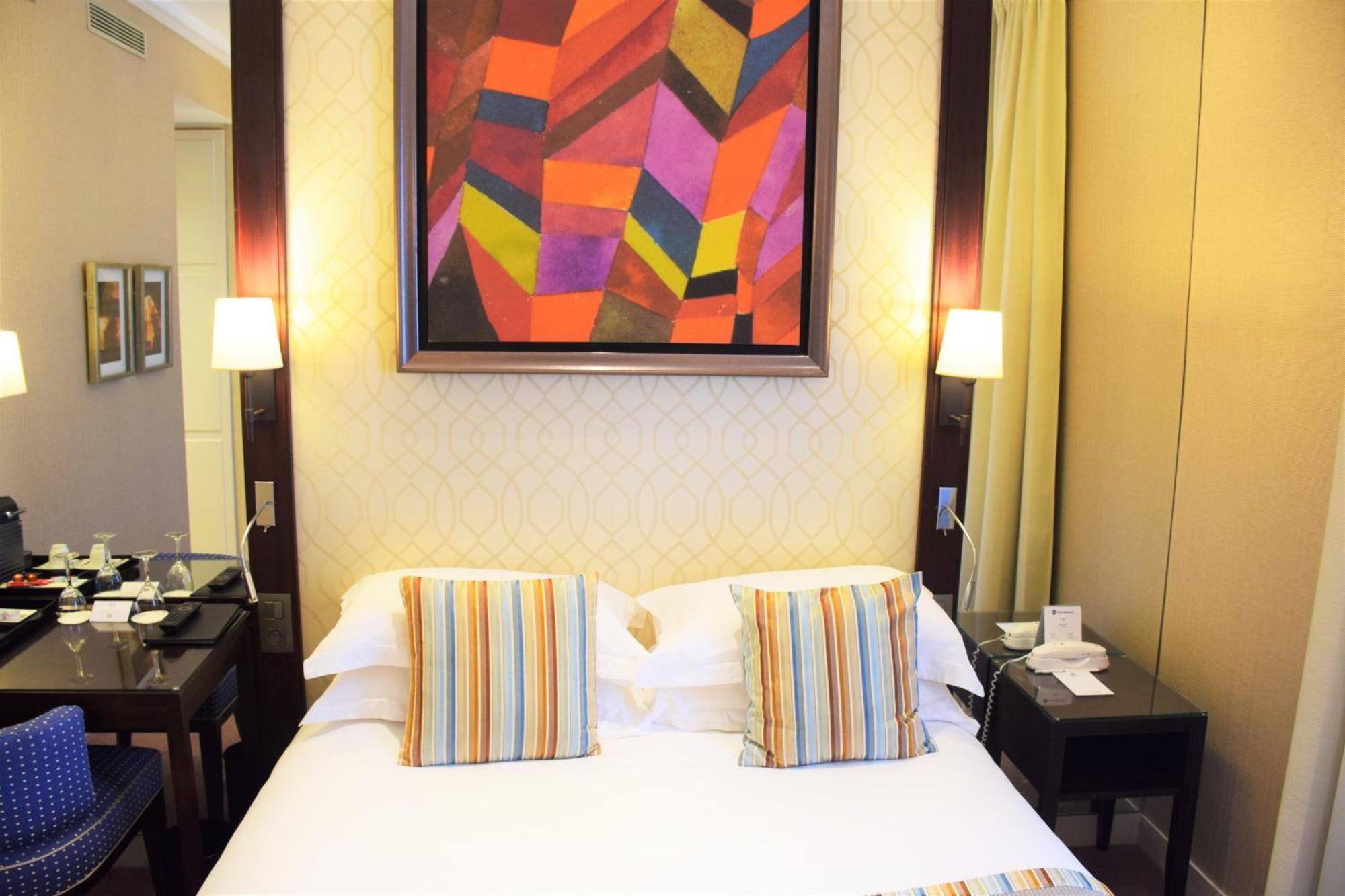 Two Adjacent Rooms,72235076:JPEG