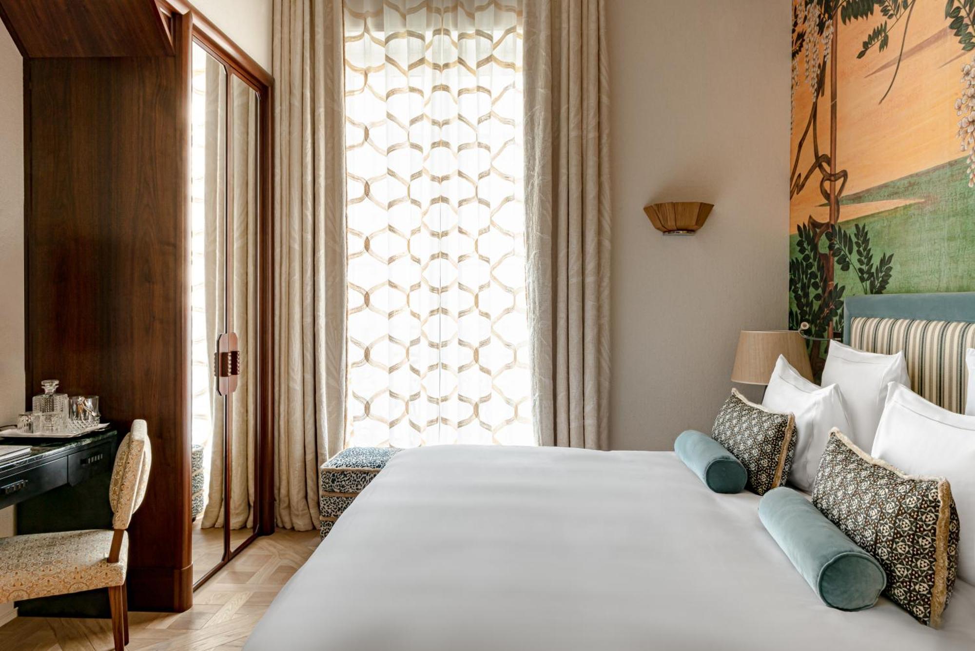 Boudoir room