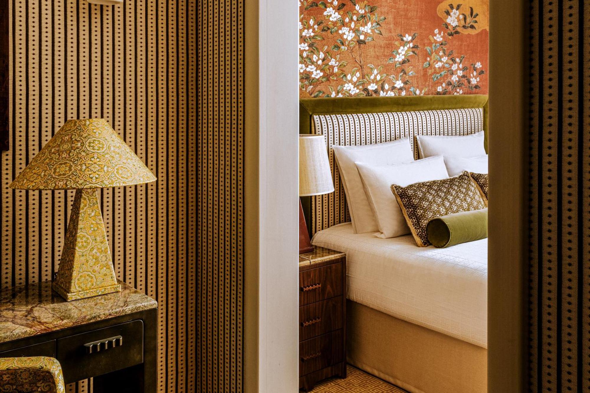 Boudoir room