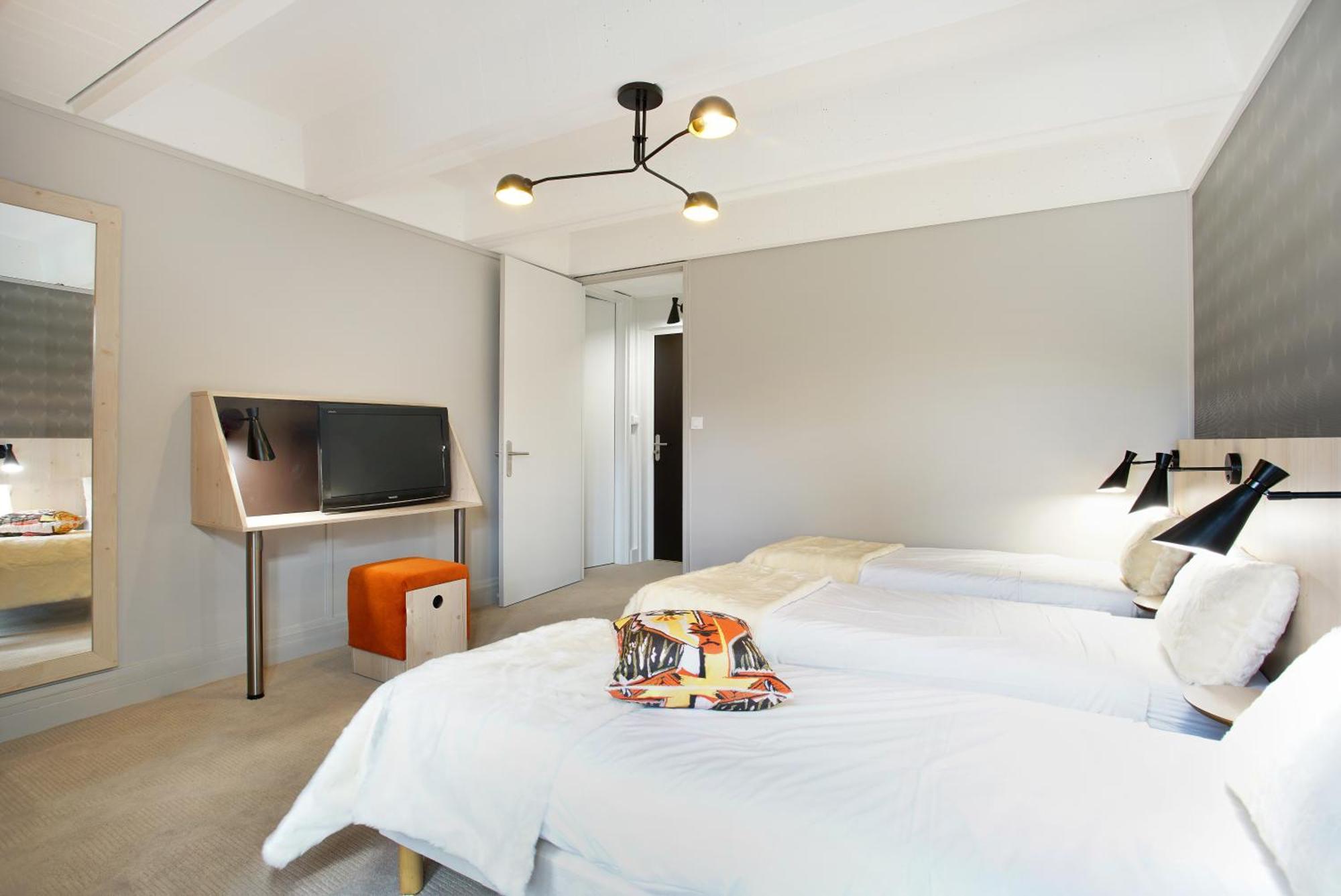 Triple Room