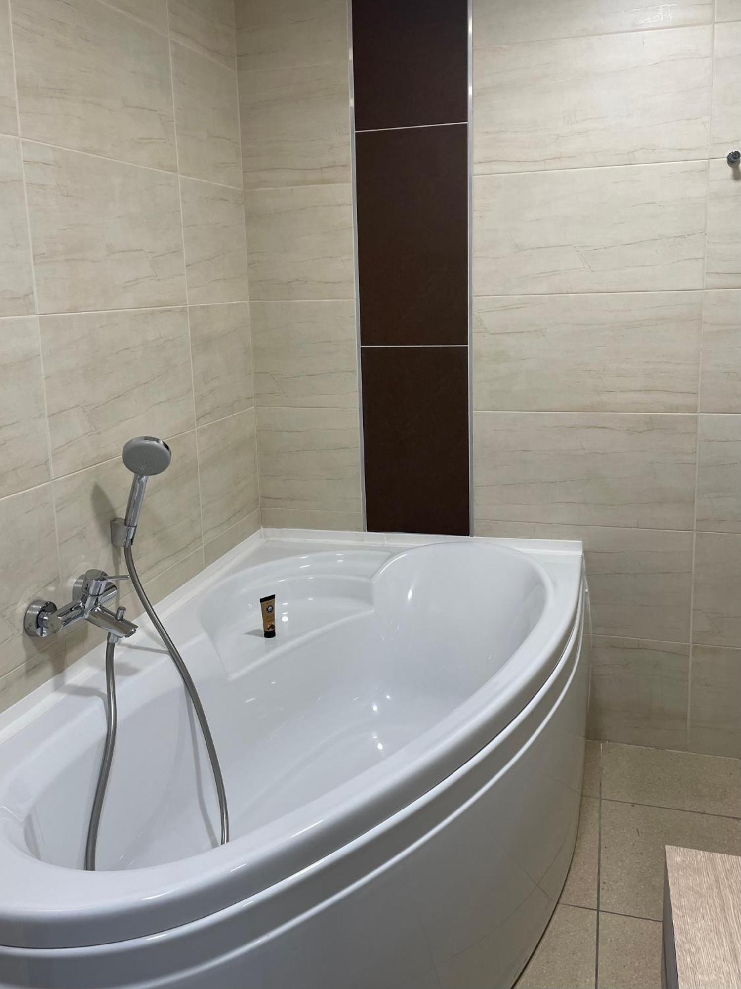 Superior Room 1 Double Bed 1 Sofa Bed,1546619503:JPEG