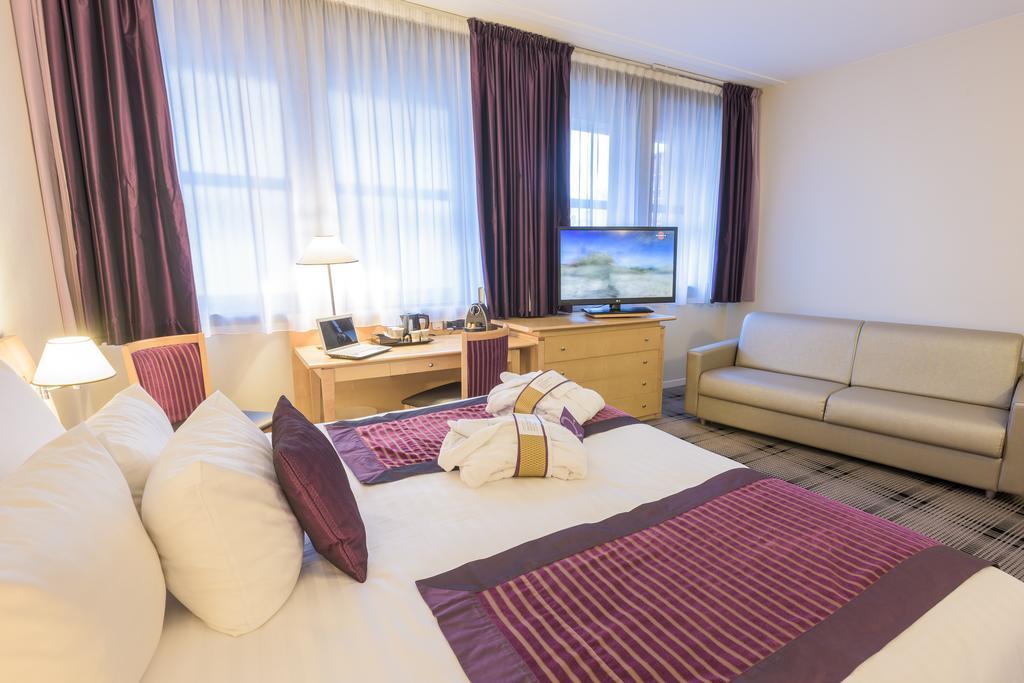 Familiensuite (2 Zimmer mit Verbindungstür)