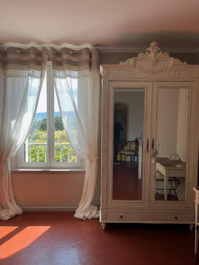 Double Room,1465912778:JPEG