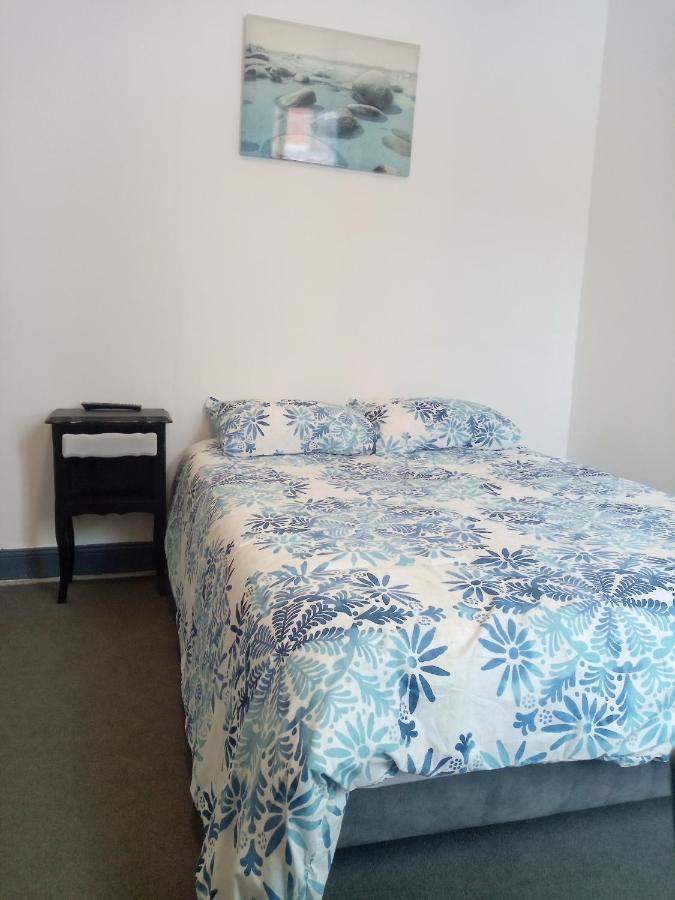 Double Room,1501131475:JPEG