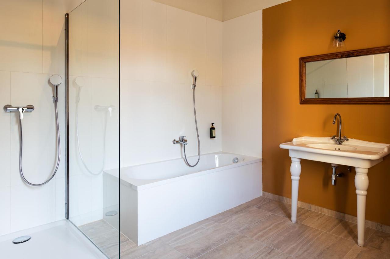 Superior Double Room,1470021851:JPEG