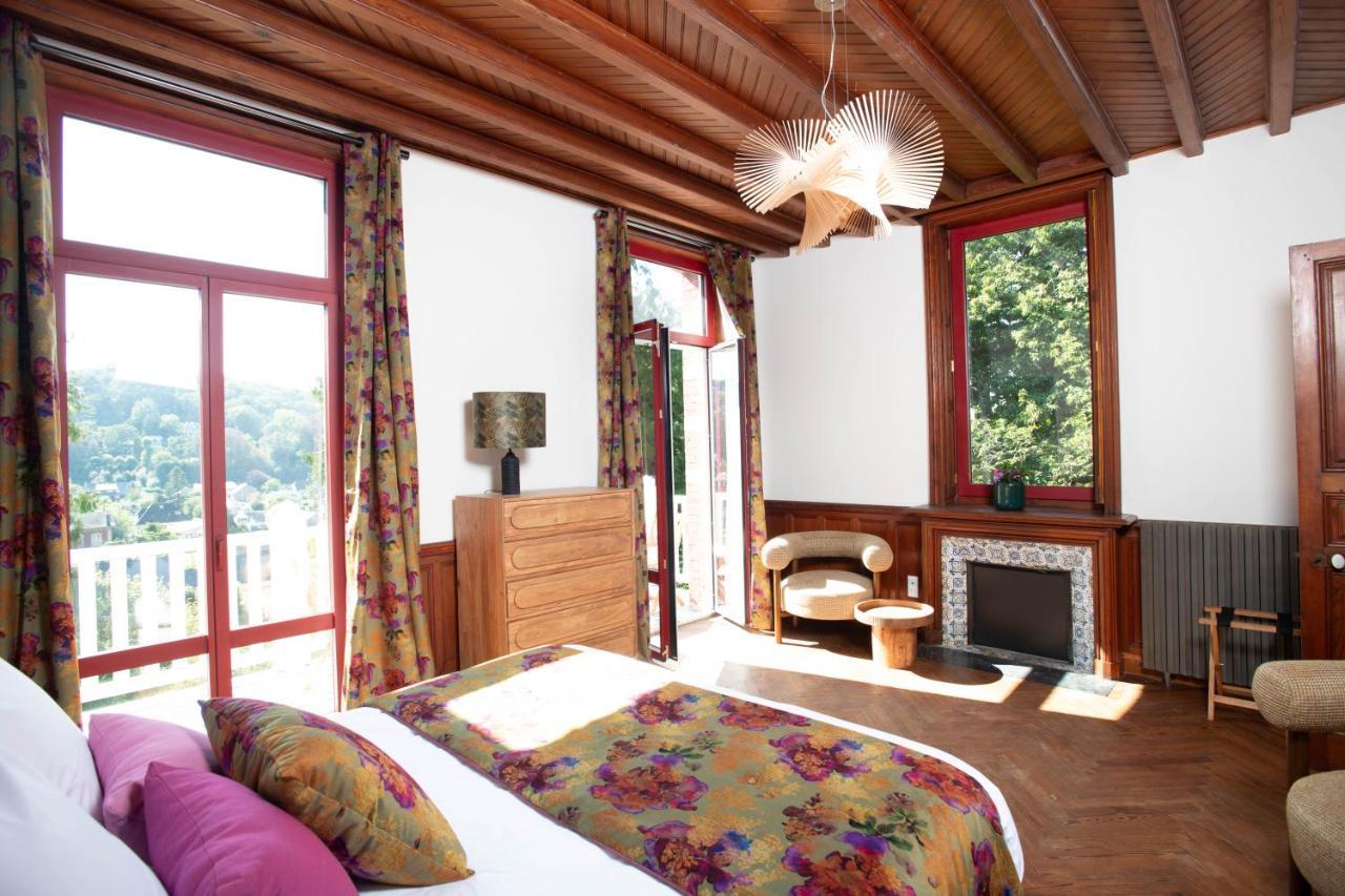 Deluxe Double Room Balcony,1476050209:JPEG