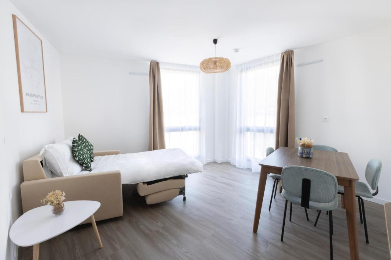 Apartment,1490342140:JPEG