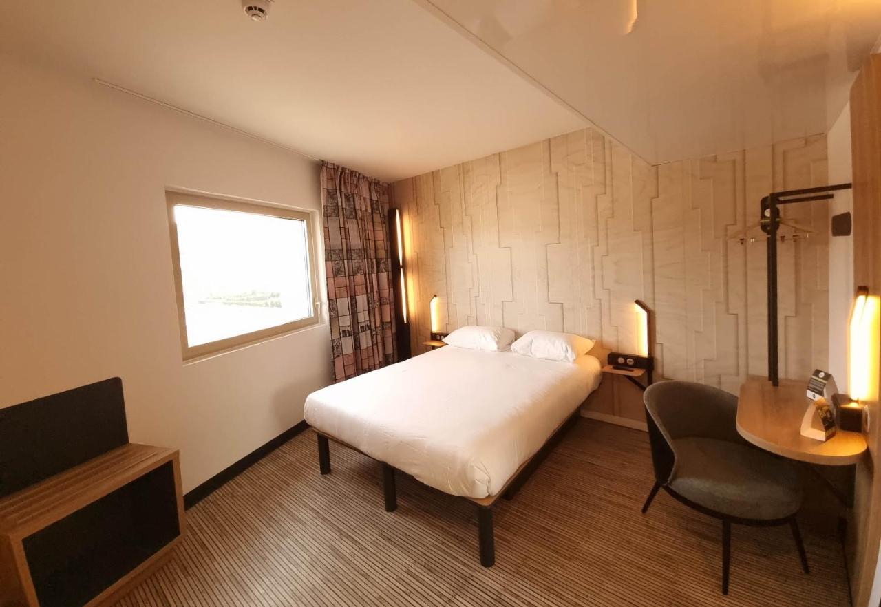 Chambre Double - Accessible aux Personnes à Mobilité Réduite