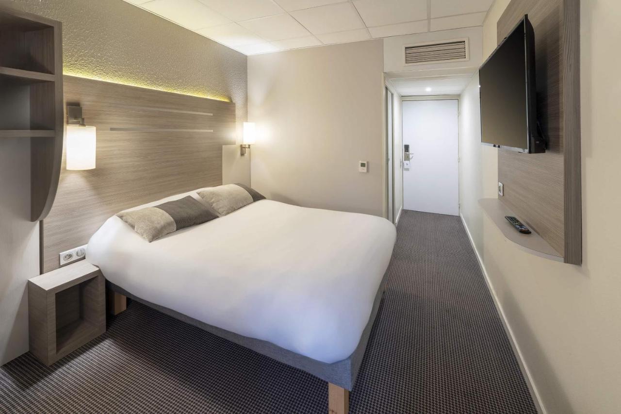 Standard King Room Non-Smoking