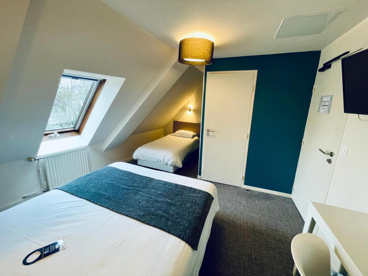 Comfort Triple Room 3 floor by stairs