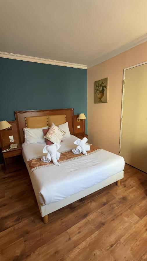 Double Room,1498760350:JPEG