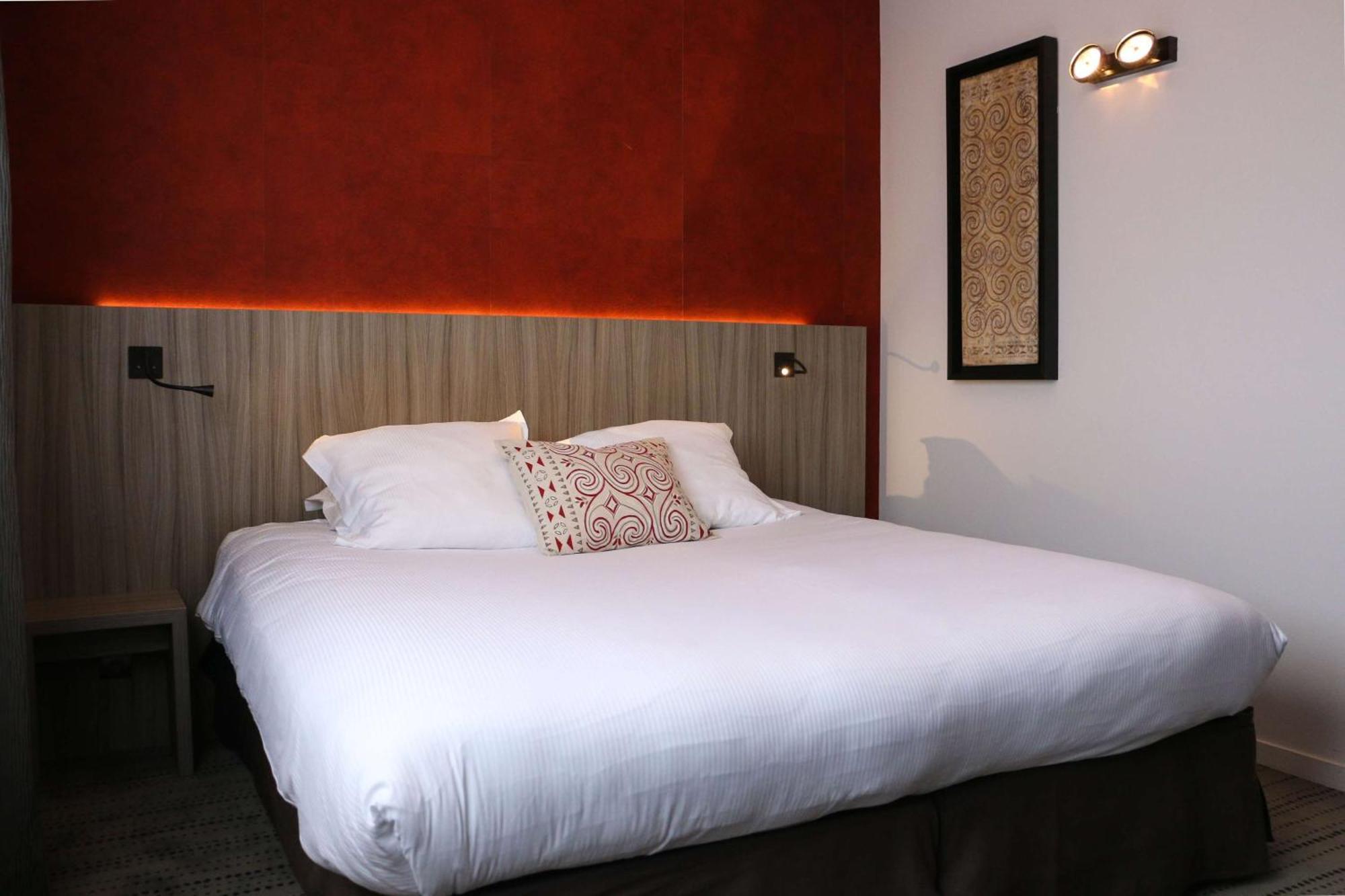 Deluxe King Room,1499582416:JPEG