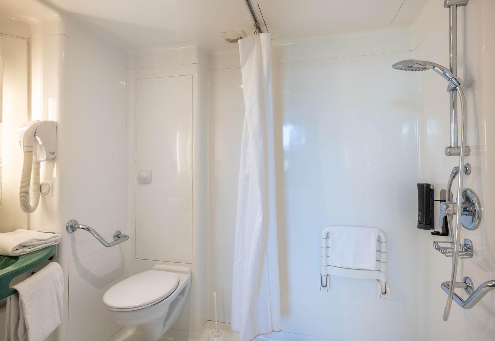 Double Room - Disability Access