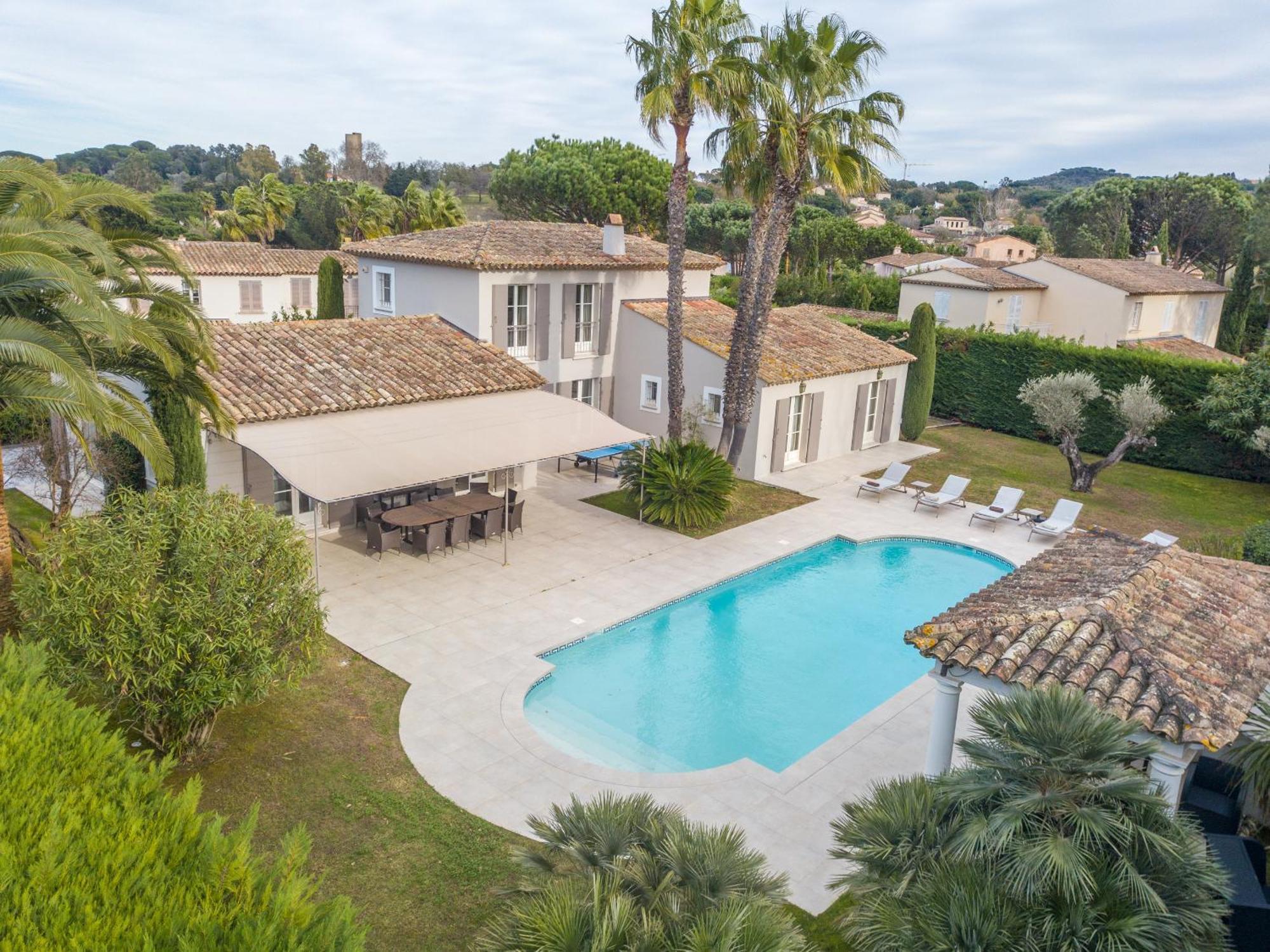 Deluxe Villa,1499001721:JPEG