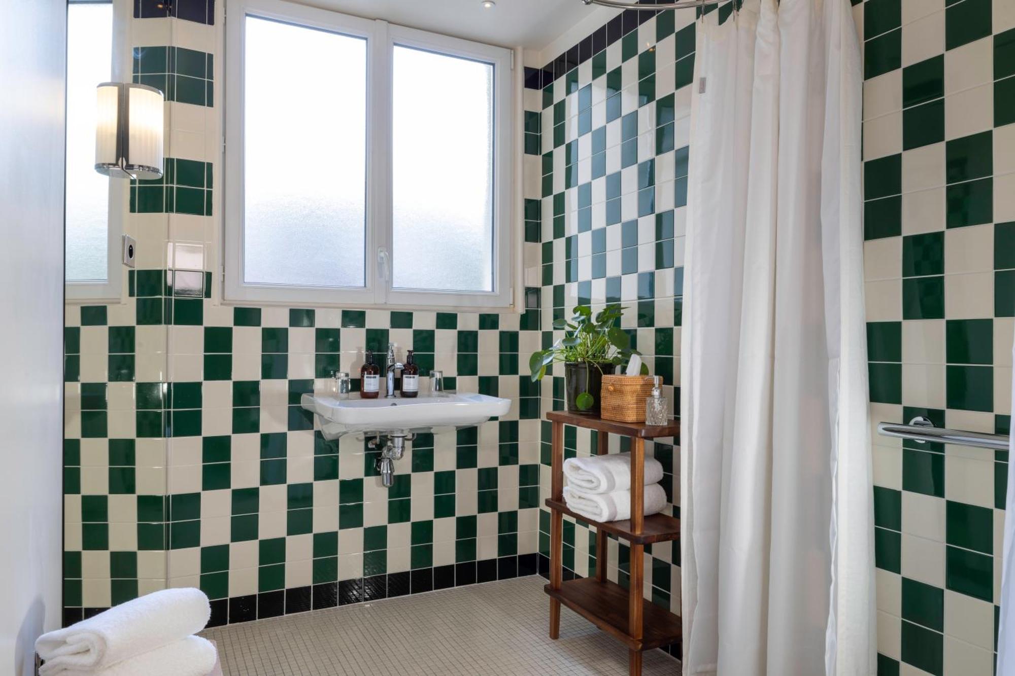 Junior Suite,1499042998:JPEG