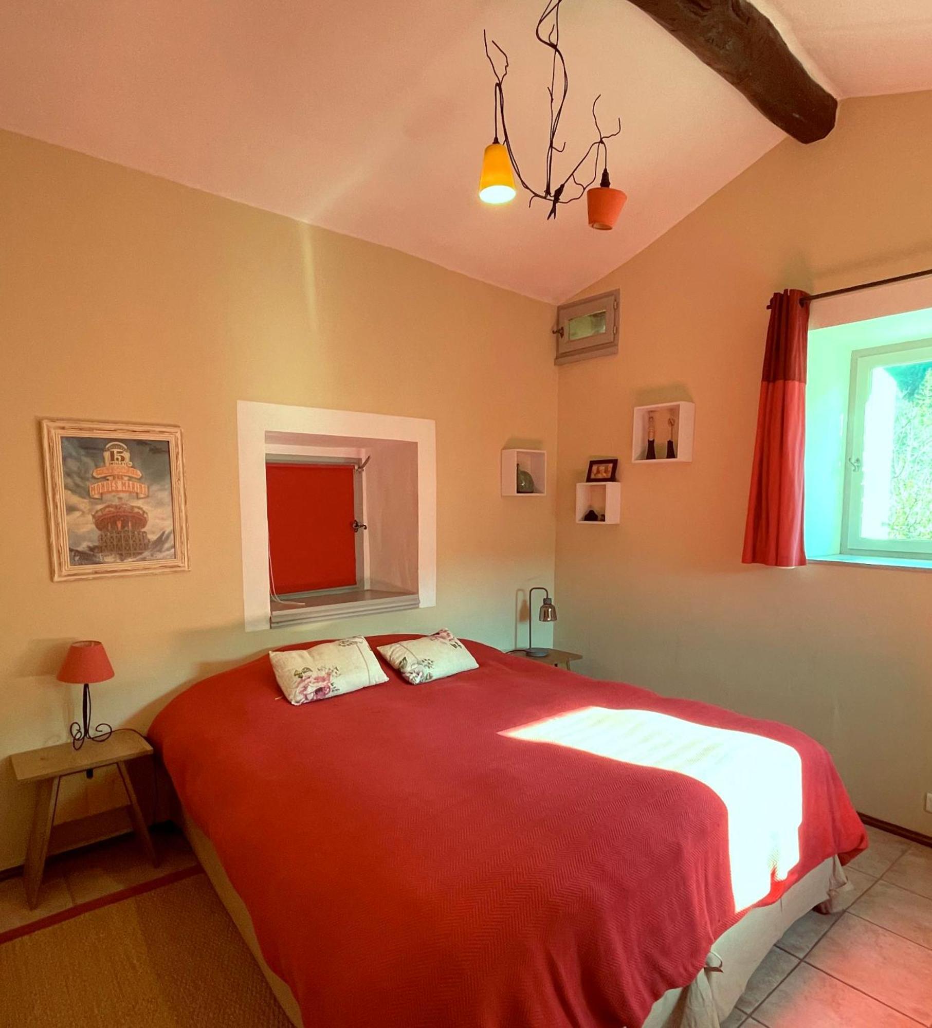 Holiday Home,1615393499:JPEG