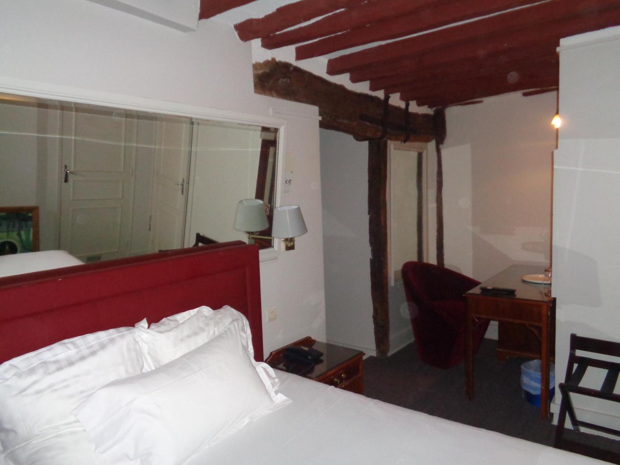 Triple Room,1500059590:JPEG