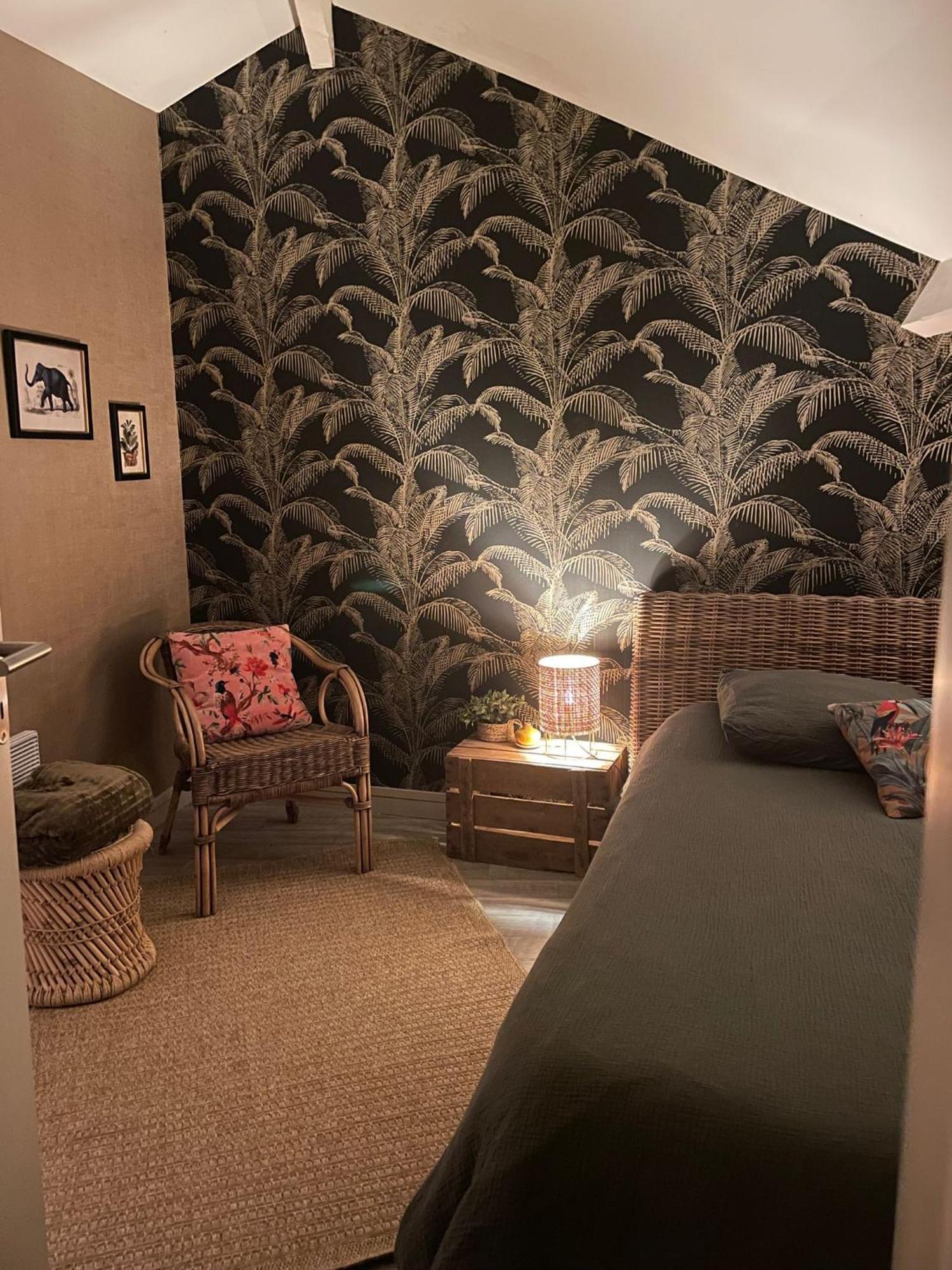 Deluxe Double Room with Shower,1501862638:JPEG