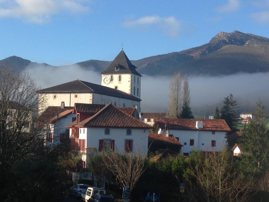 Chambre Double - Vue sur Montagne