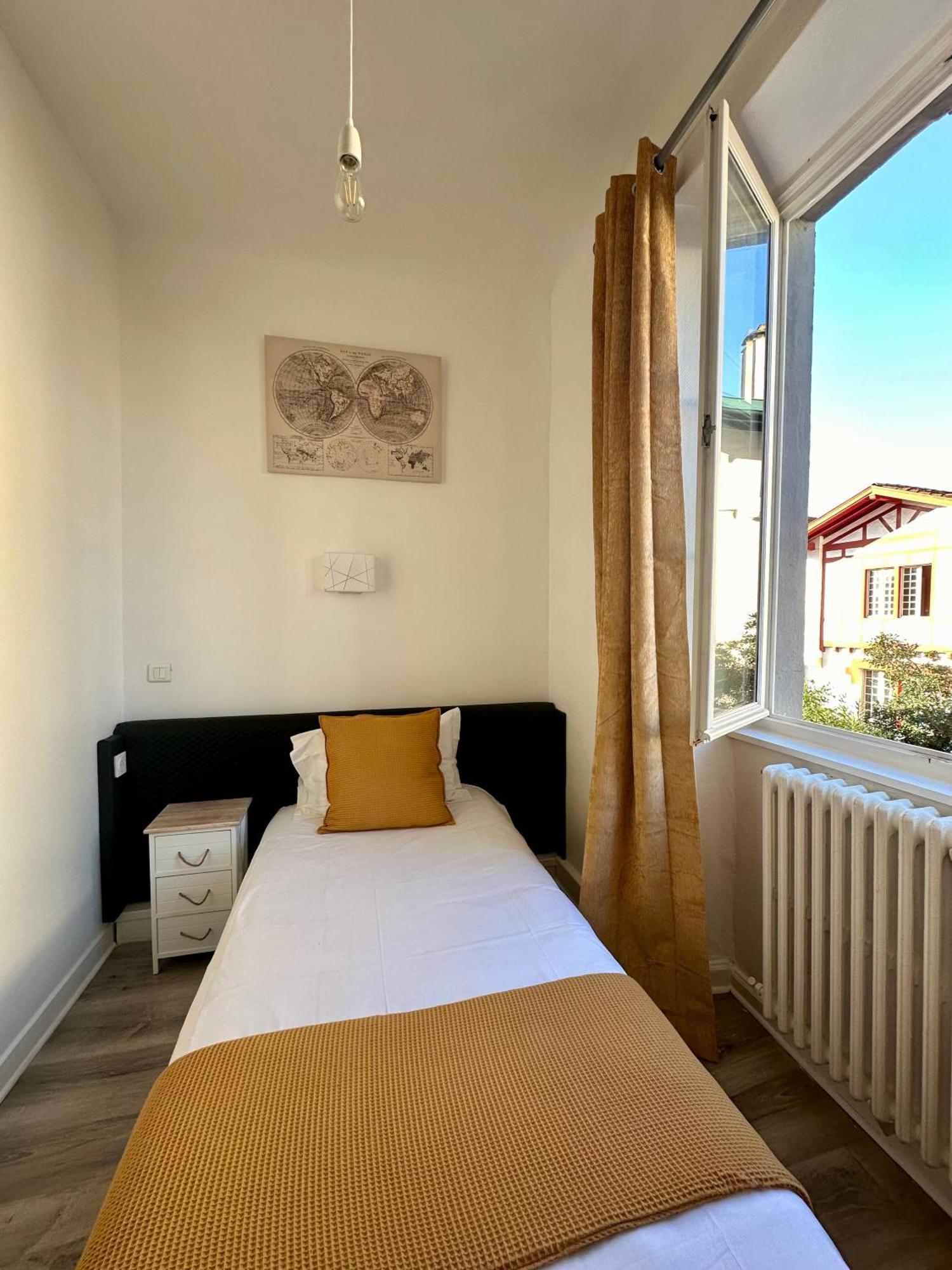 Single Room,1523892799:JPEG