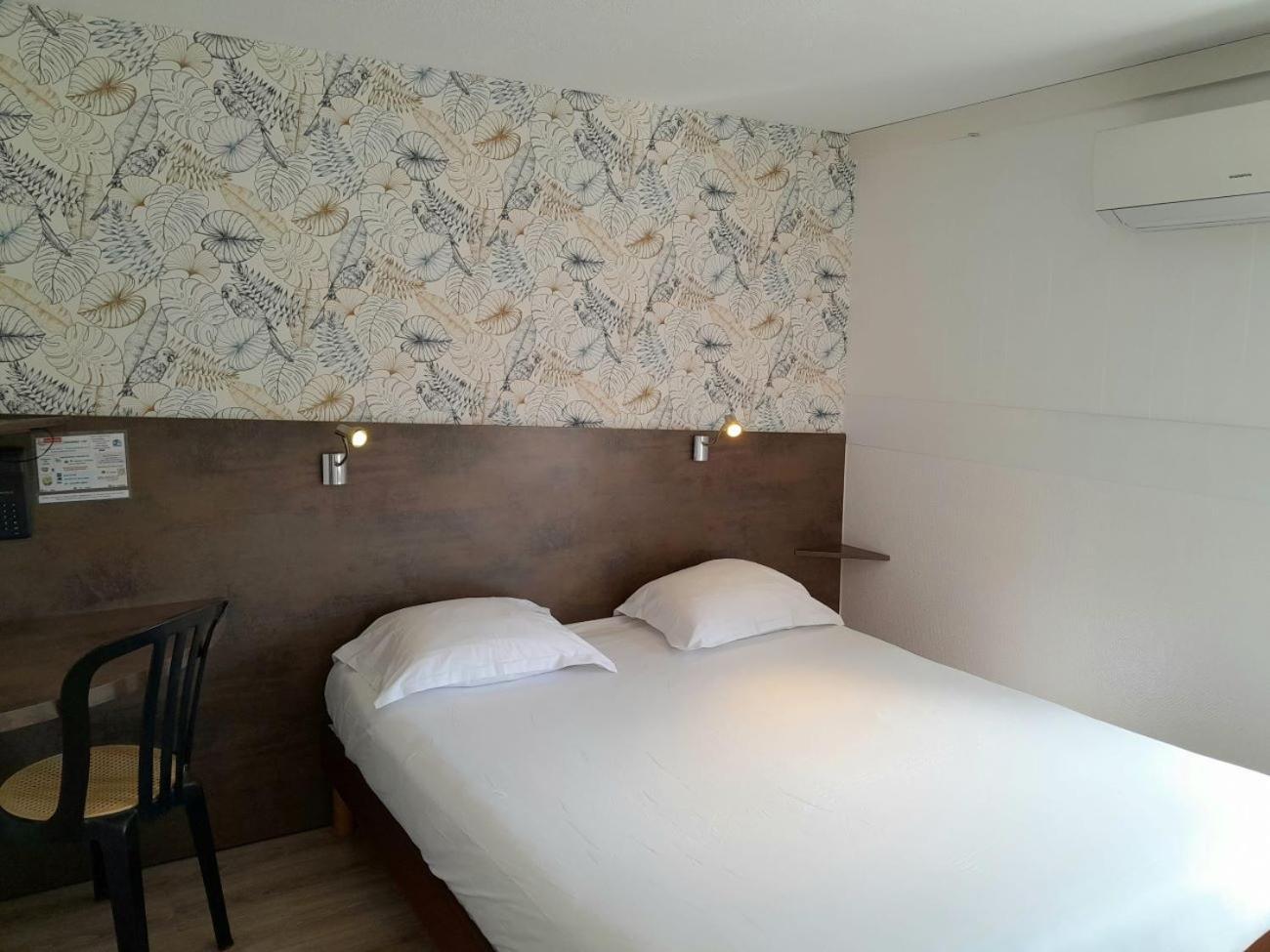 Double Room,1524921295:JPEG