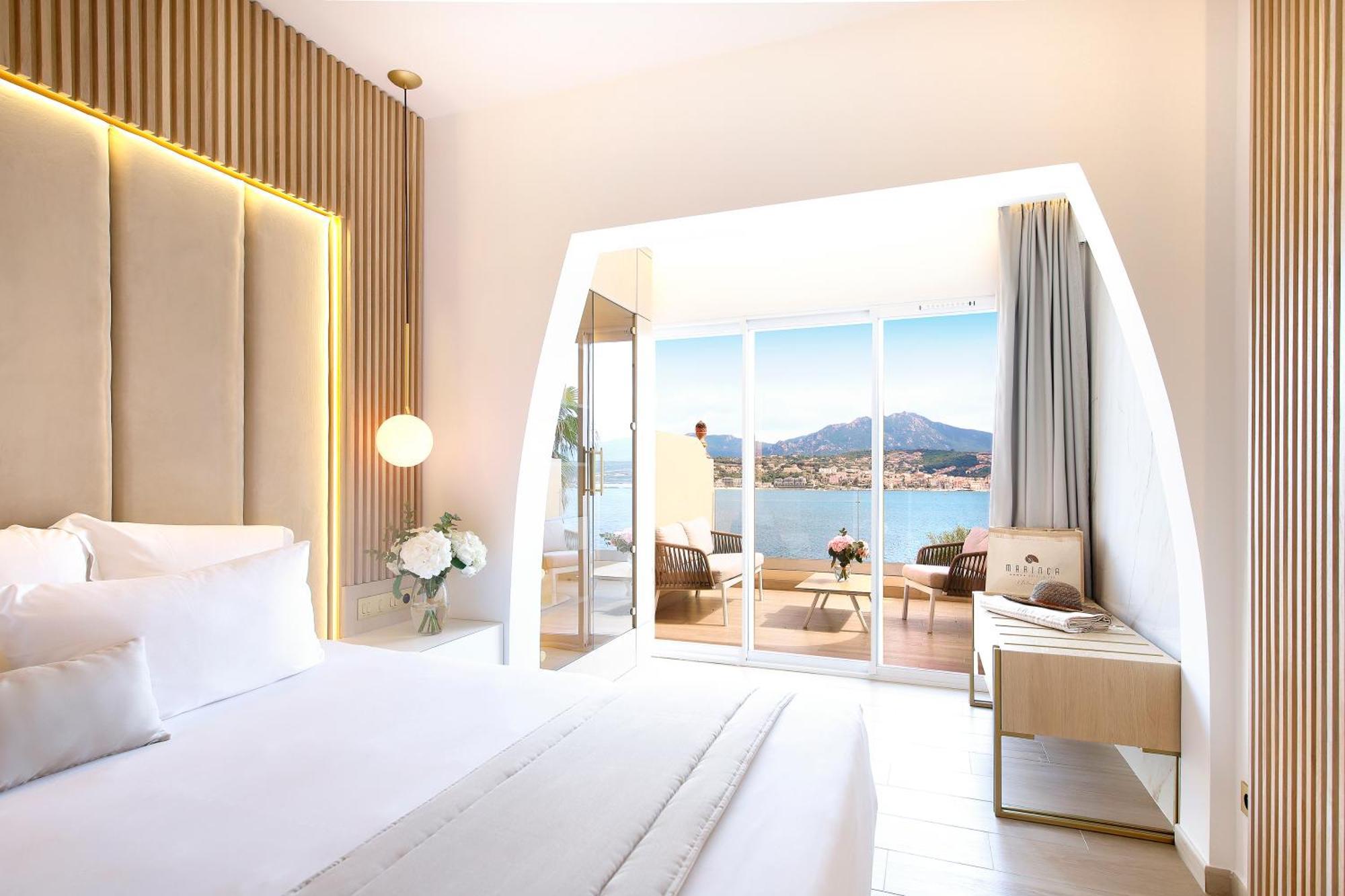 Luxury Terrace Room