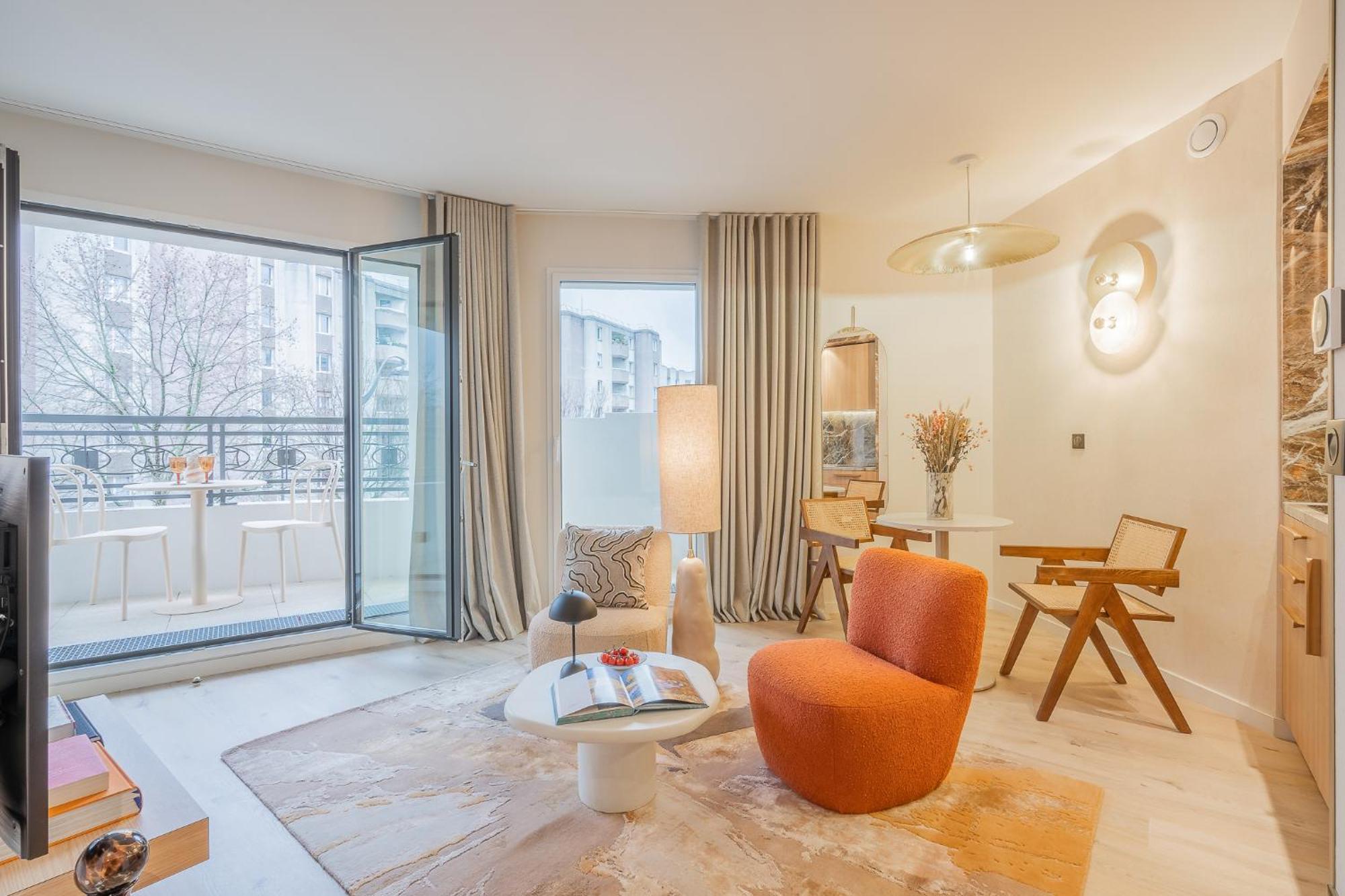 1 bedroom Apartment Deluxe with balcony - 35m2