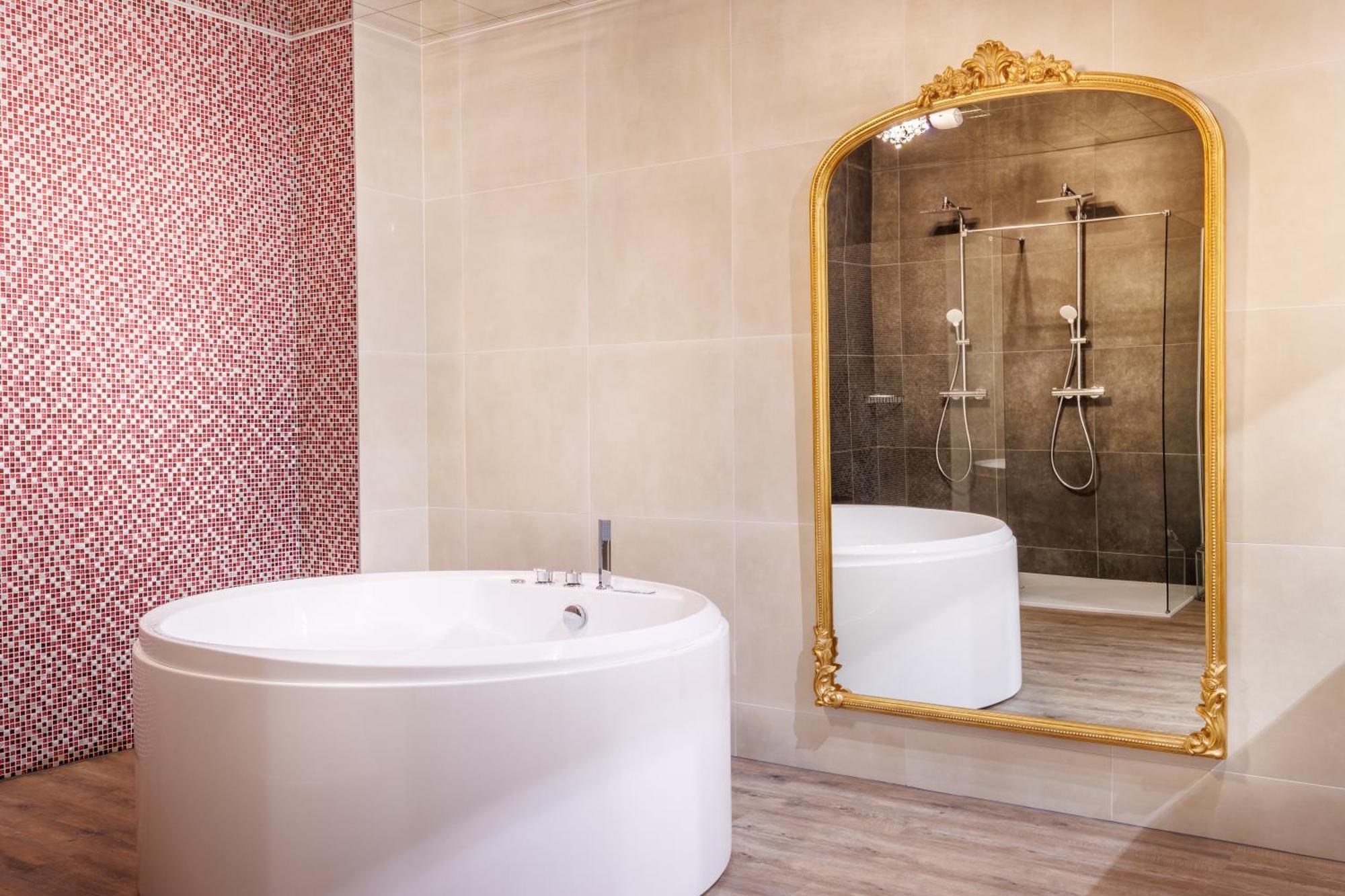 Deluxe Suite met Bubbelbad