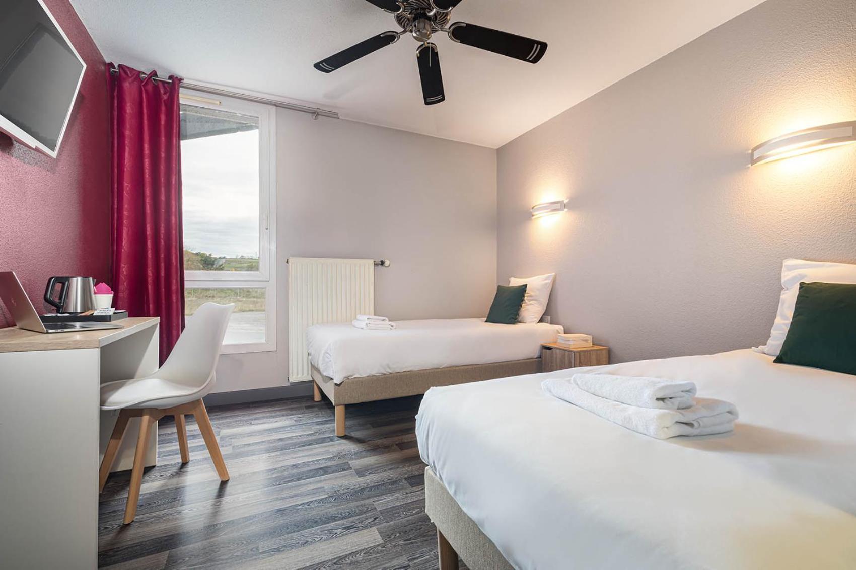 Triple Room