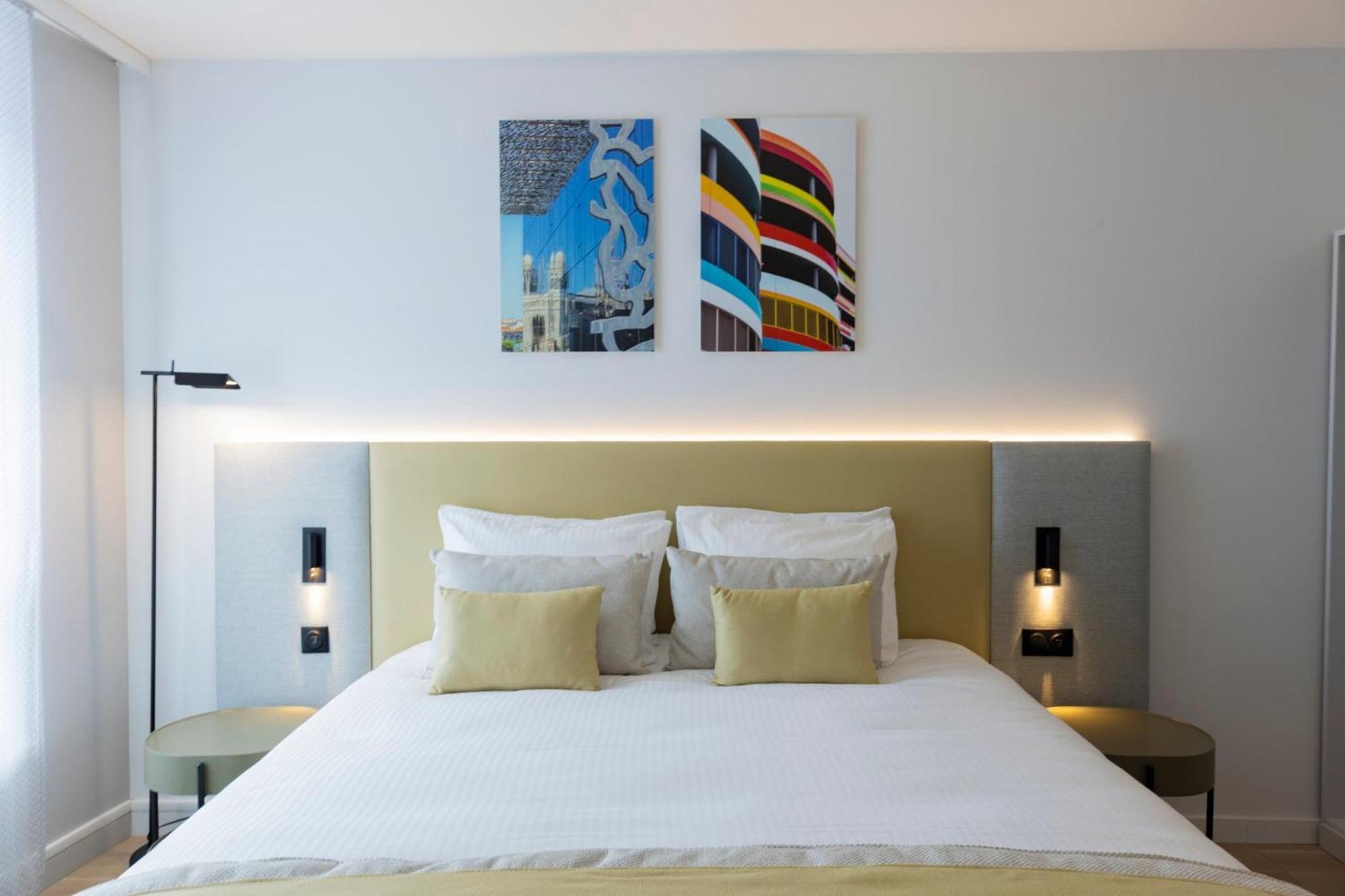 Standard Room,1554199915:JPEG