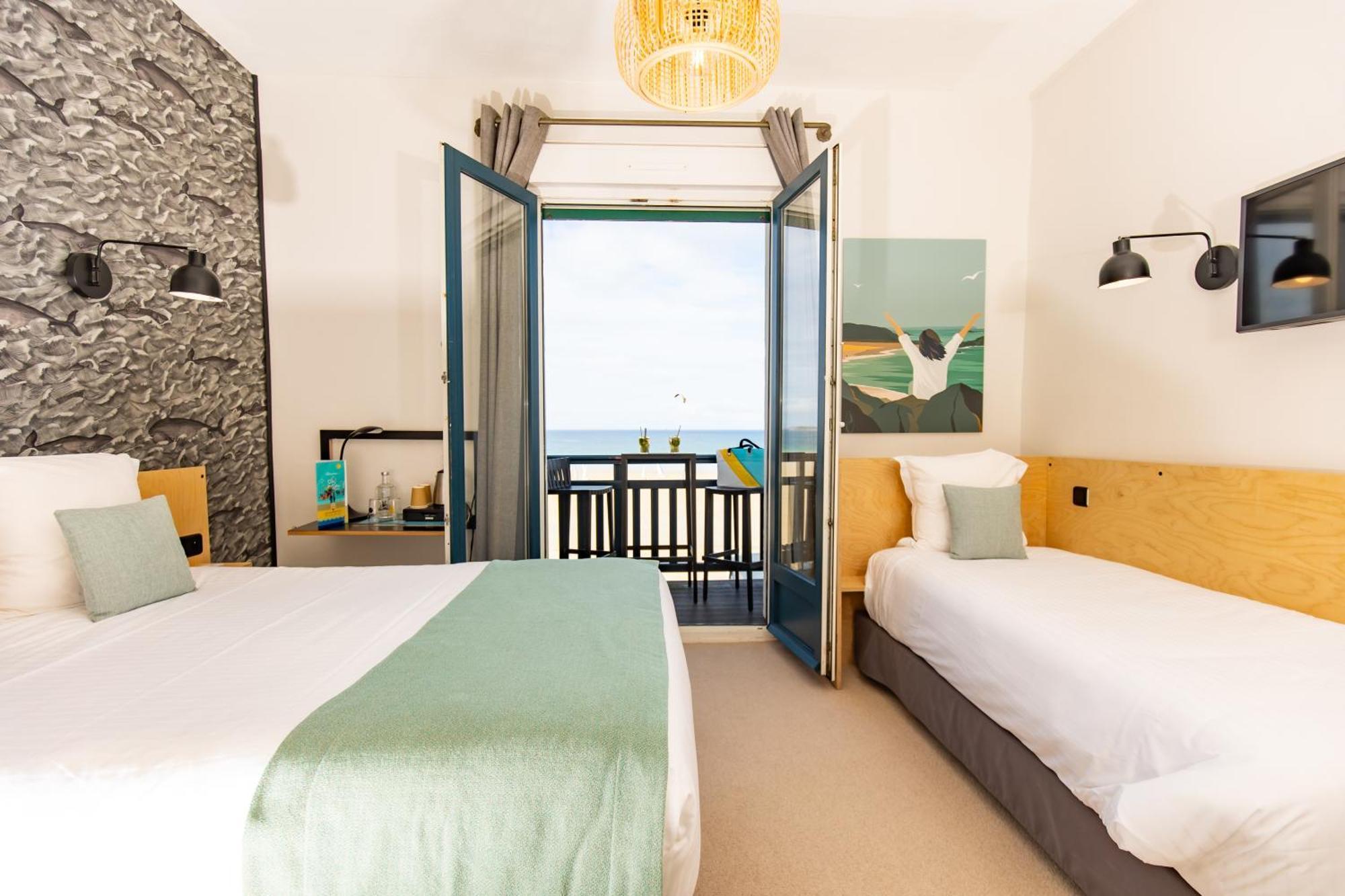 Triple Room Balcony Sea View