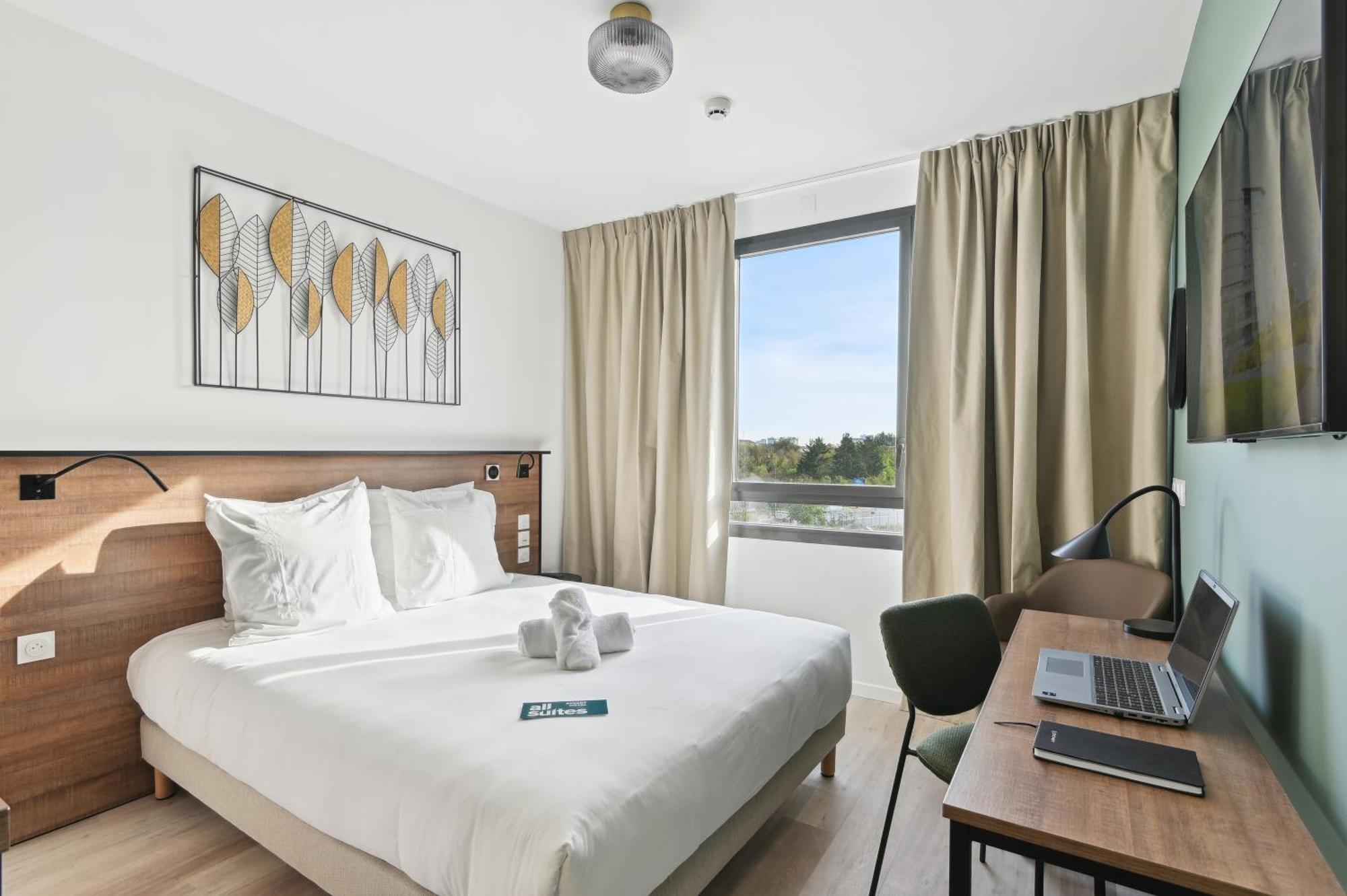 Comfort studio double bed