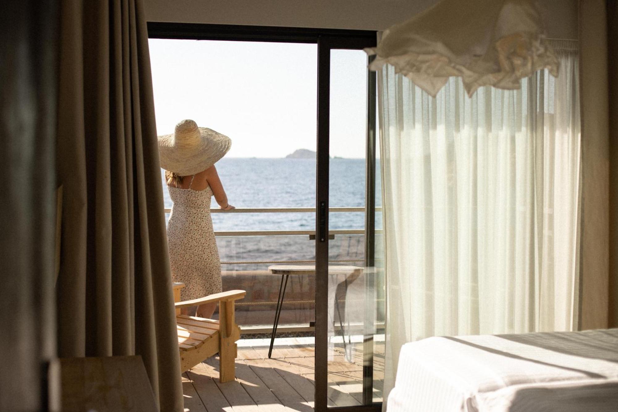 Double Room Terrace Sea View