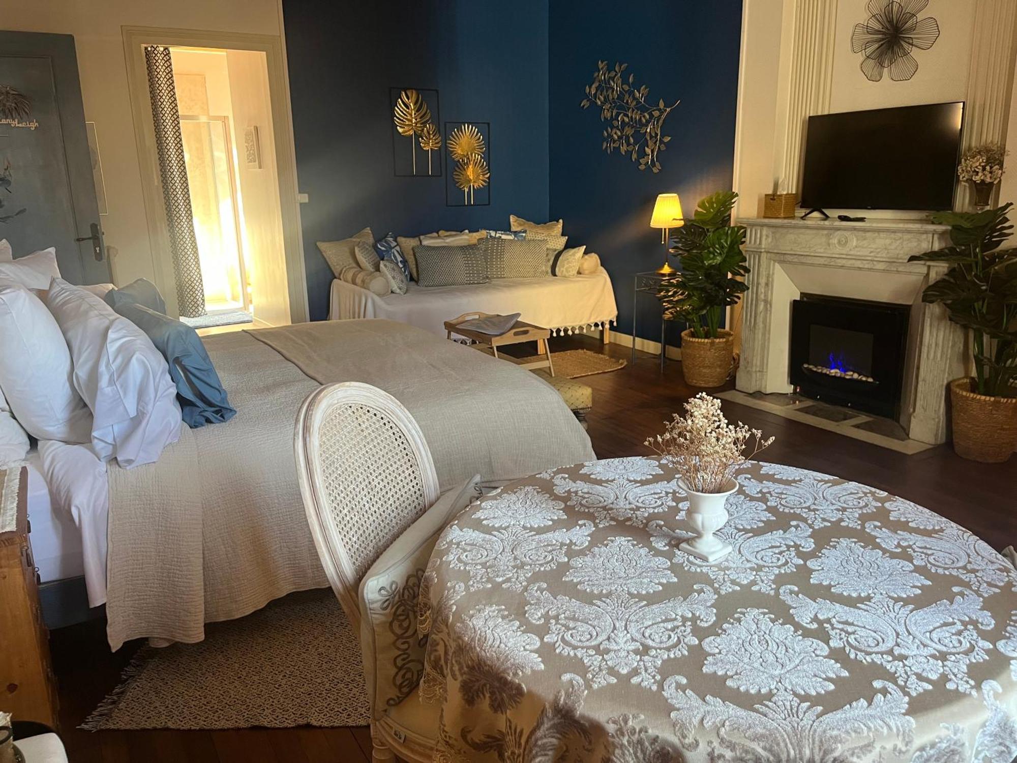 Deluxe Suite,1123321758:JPEG