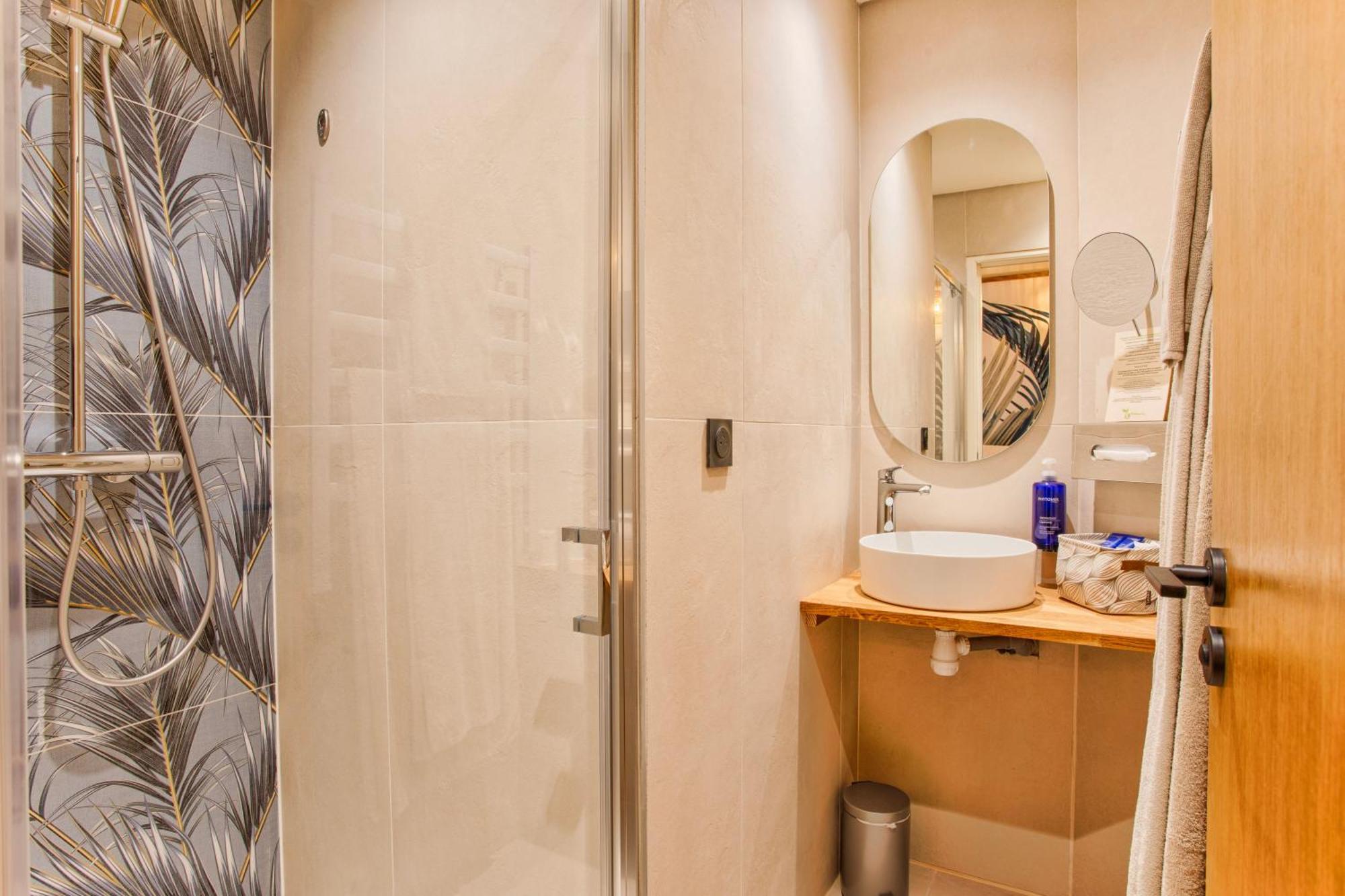 Chambre Simple avec Douche