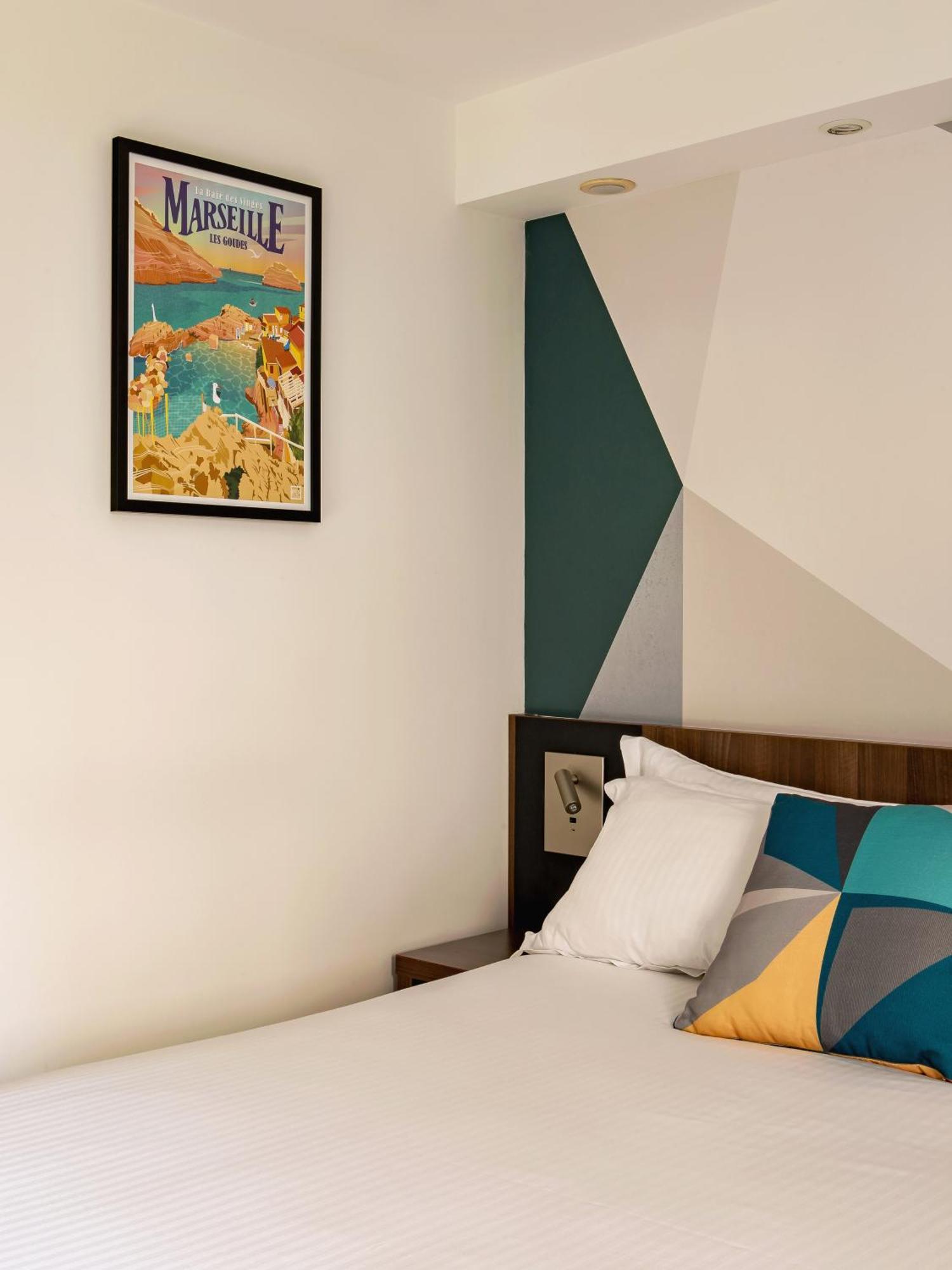 Standard Double Room,1543550107:JPEG